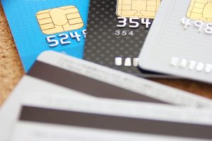法人クレジットカードを持つ3つのメリットと、申し込みの必要書類